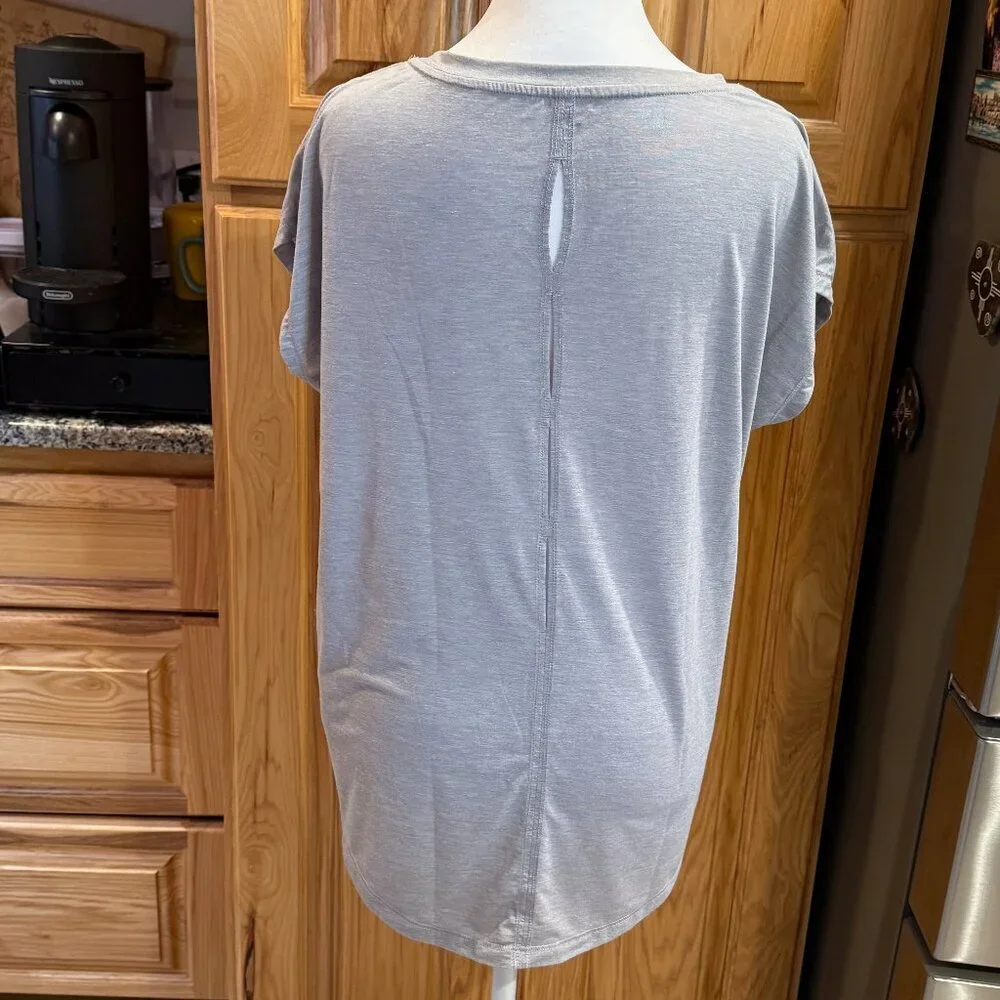 The North Face Wander Slitback Tee Women’s Medium Gray Keyhole EUC - Picture 2 of 13